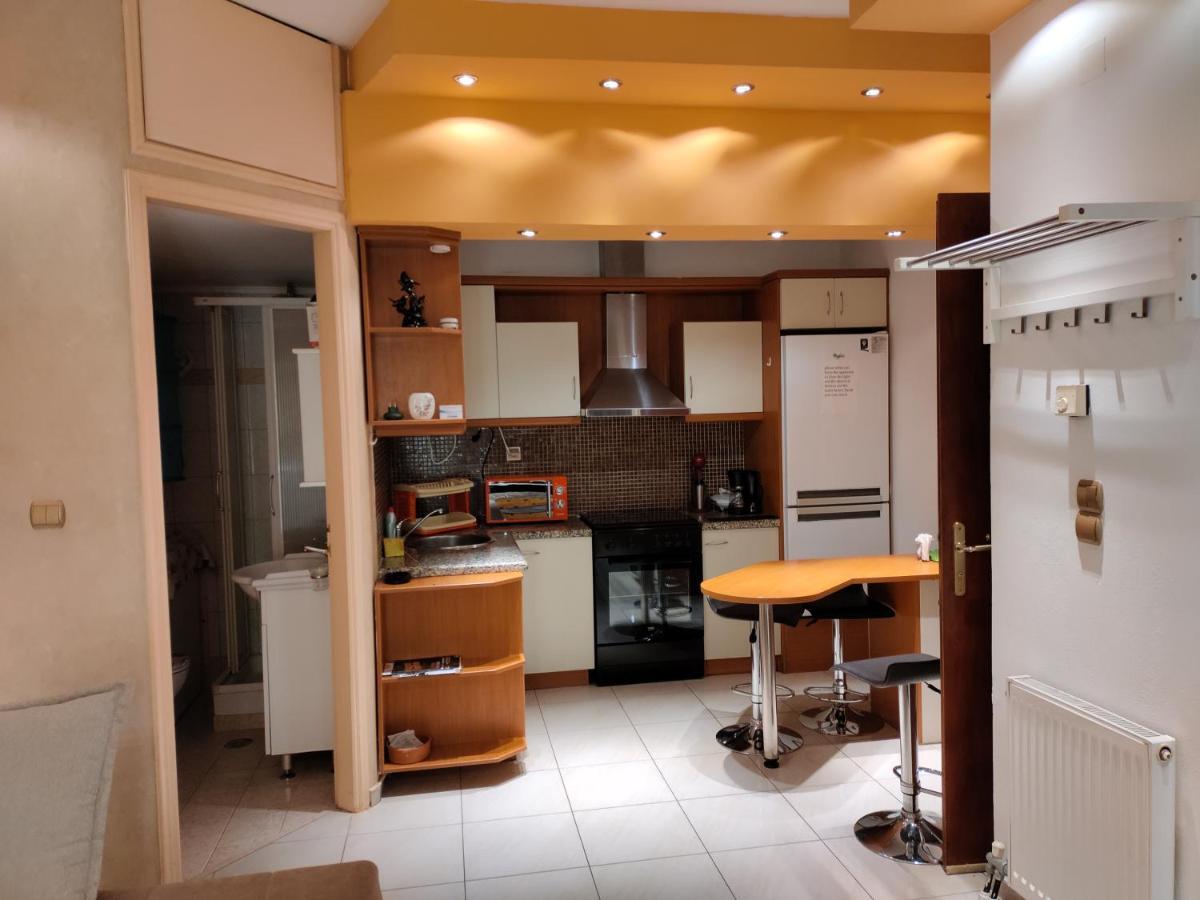 Safe & Cool Apartment イラクリオン エクステリア 写真